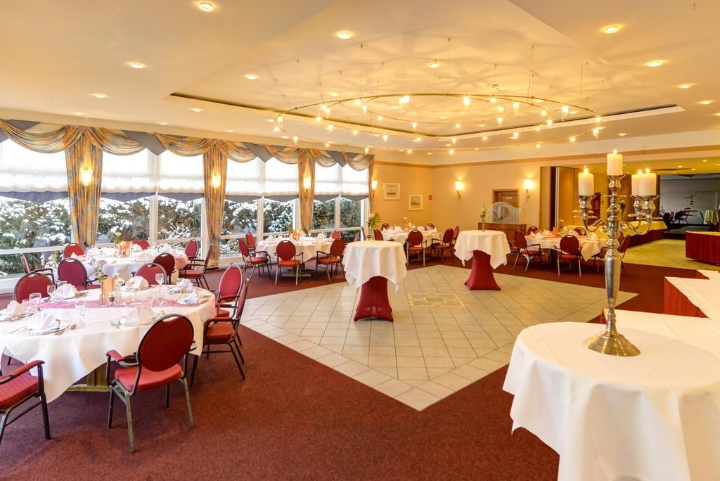 Hotel Restaurant Zum Werdersee Bremen Exterior photo